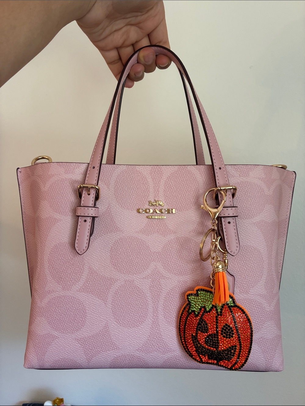 2/$20🎀 Sparkling Halloween Pumpkin Keychain Bag Charm